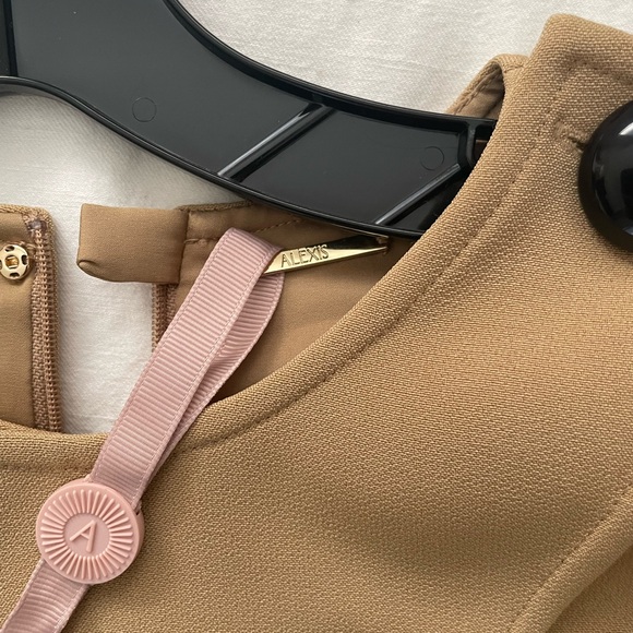 NWT Alexis Lena Dress SZ Small - Picture 4 of 7